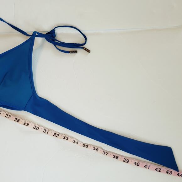 Red Carter Twisted Bra Halter Bikini Top in Blue Women's 6 Pool Beach Vacation - Picture 8 of 11
